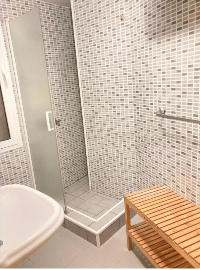 Apartamentos Playa Misericordias مالقة المظهر الخارجي الصورة