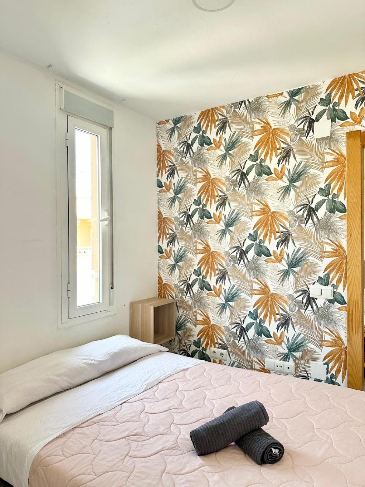 Apartamentos Playa Misericordias مالقة المظهر الخارجي الصورة
